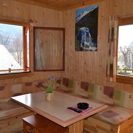 Aneto Бенаске