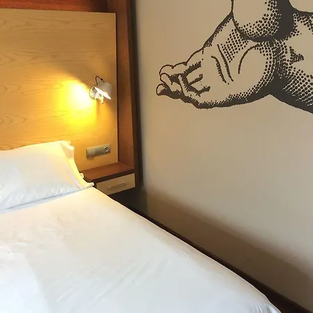 Aneto Кемпинг *